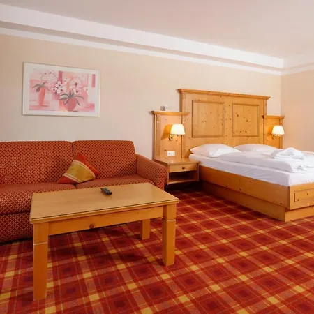 Ortnerhof - Ihr Zuhause Am Fusse Der Alpen Hotel 4*