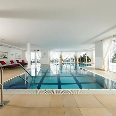 Hotel Ortnerhof - Ihr Zuhause Am Fusse Der Alpen