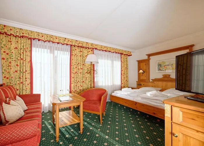 Hotel Ortnerhof - Ihr Zuhause Am Fusse Der Alpen 4*