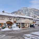 Ortnerhof - Ihr Zuhause Am Fusse Der Alpen