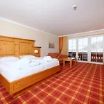 Ortnerhof - Ihr Zuhause Am Fusse Der Alpen Hotel 4*