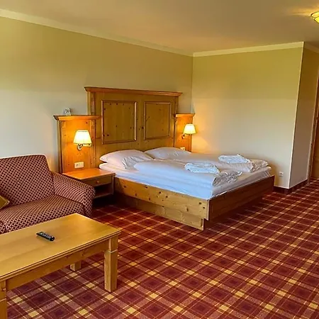 Hotell Ortnerhof - Ihr Zuhause Am Fusse Der Alpen 4*